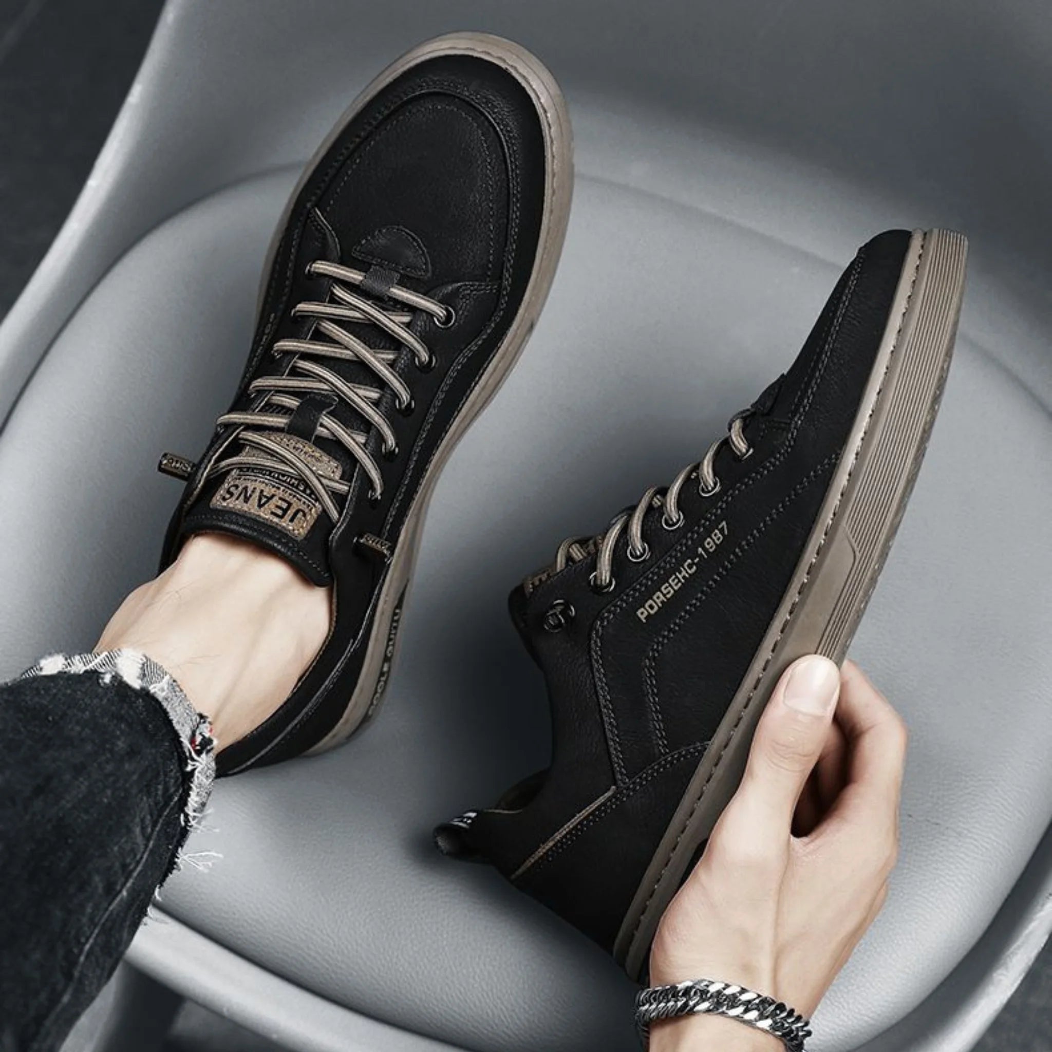 EliteStep™ – Men’s Leather Sneakers